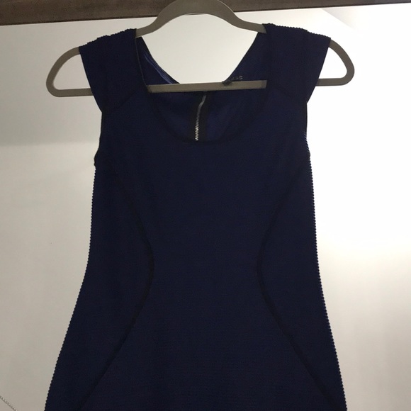 Mini dress - Picture 2 of 4